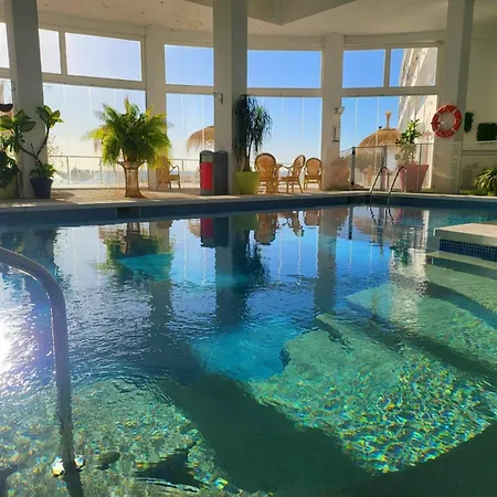 Amanecer Apartment *